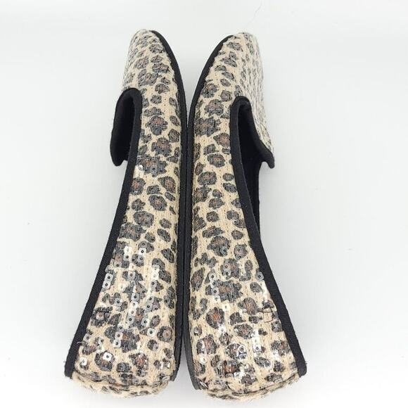 Betsey Johnson Leopard Slippers Womens Estimated Size 6 Based On Measurements - Picture 9 of 16
